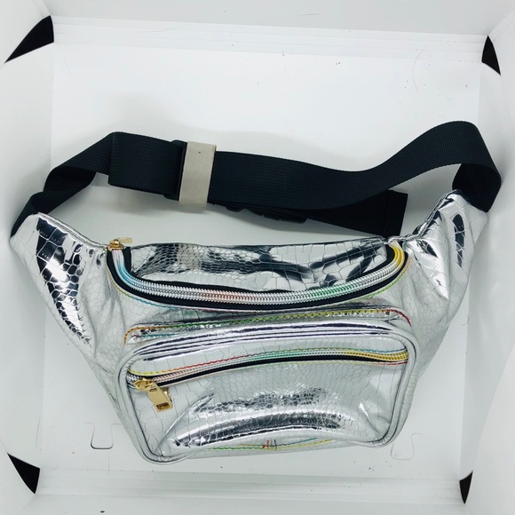 Metallic Fanny - Picture 6 of 7